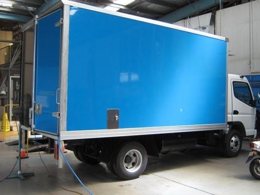 Customizable CKD Radial Tire FRP Truck Body Dry Cargo Truck Box 1-10t Load Capacity