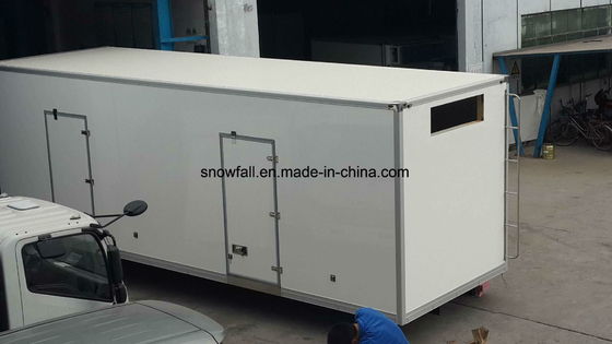 Durability and Consistency Guaranteed with ISO9000 Certified Fiberglass Truck Body