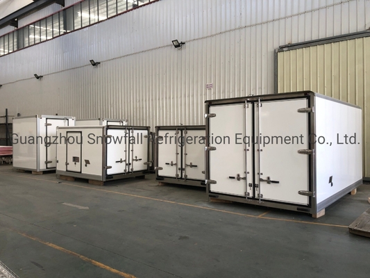 White Colour FRP CBU Refrigerated Truck Box Body With Manual Transmission Type