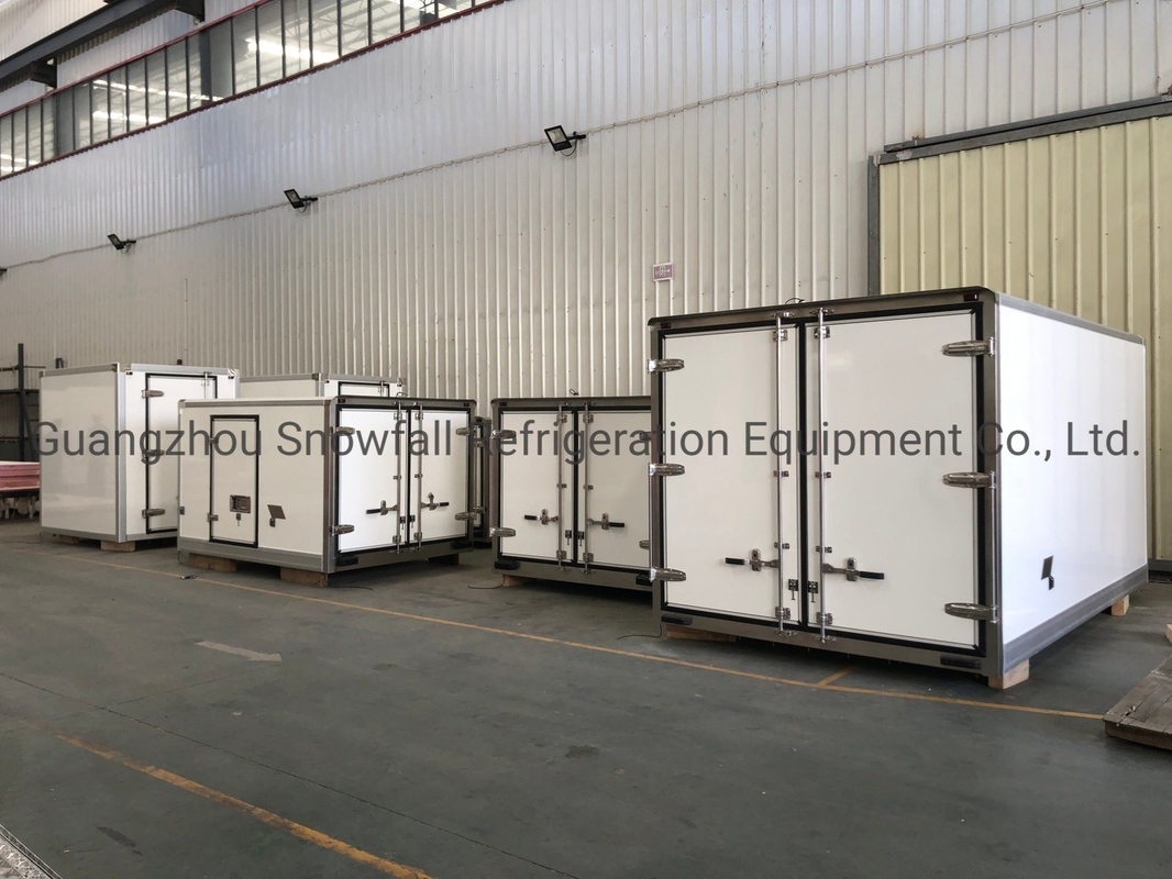 White Colour FRP CBU Refrigerated Truck Box Body With Manual Transmission Type